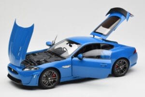 Jaguar XKR-S X150 French Racing Blau AUTOart 1:18 73641 Metall — Bild 2 von 8