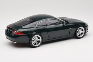 Jaguar XK X150 Coupe Grün Minichamps 1:18 150130501 Metall — Bild 3 von 8