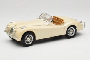 Jaguar XK120 Weiß Eduscho 1:18 7482-1HTH Metall