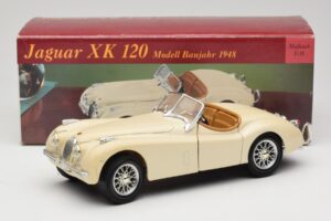 Jaguar XK120 Weiß Eduscho 1:18 7482-1HTH Metall — Bild 8 von 8