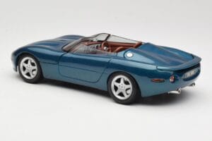 Jaguar XK180 Grün Maisto 1:18 50337 Metall — Bild 7 von 8