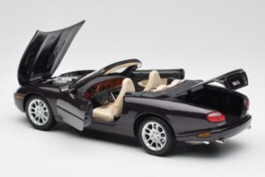 Jaguar XKR X100 Cabriolet Grau Maisto 1:18 50331 Metall — Bild 5 von 8