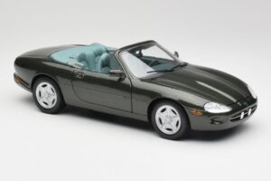 Jaguar XKR X100 Cabriolet Grün Maisto 1:18 37800-M1 Metall — Bild 6 von 8
