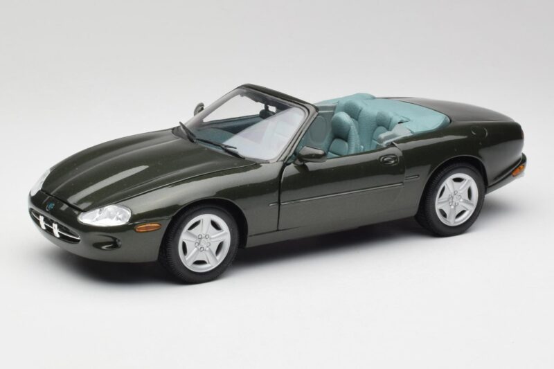 Jaguar XKR X100 Cabriolet Grün Maisto 1:18 37800-M1 Metall
