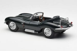 Jaguar XKSS Steve McQueen Personal Car AUTOart 1:18 73526 Metall — Bild 7 von 8