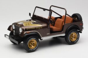 Jeep CJ-7 Golden Eagle Grün MCG 1:18 MCG18109 Metall