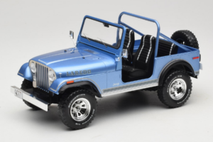 Jeep CJ-7 Laredo Blau MCG 1:18 MCG18553 Metall