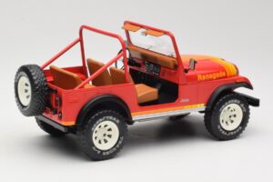 Jeep CJ-7 Renegade Rot MCG 1:18 MCG18110 Metall — Bild 2 von 6