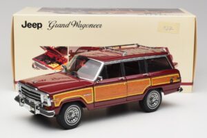 Jeep Grand Wagoneer Classic Rot AUTOart 1:18 74002 Metall — Bild 8 von 8