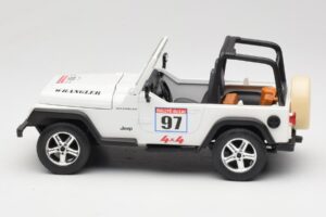 Jeep Wrangler Rallye #97 Beige Solido 1:18 9012 Metall — Bild 3 von 6