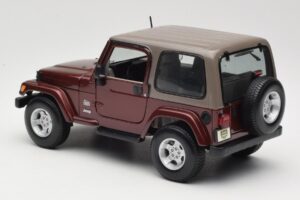 Jeep Wrangler TJ Sahara Rot Maisto 1:18 31662 Metall — Bild 7 von 8