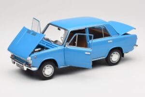Lada 1200 2101 Blau IXO 1:18 18CMC204OP Metall — Bild 2 von 8