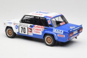 Lada 2105 VFTS #70 E. Tumalevicius 1000 Lakes Rally 1986 IXO 1:18 18RMC181A Metall — Bild 5 von 6