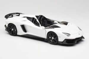 Lamborghini Aventador J Weiß AUTOart 1:18 74674 Metall — Bild 6 von 8