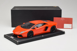 Lamborghini Aventador Orange MR Collection 1:18 LAMB064 Resin — Bild 6 von 6