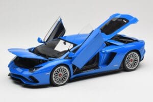 Lamborghini Aventador S LP740-4 Blue Nila AUTOart 1:18 79134 Metall — Bild 2 von 8