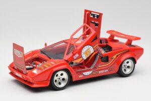Lamborghini Countach Rot Bburago 1:18 3047 Metall — Bild 2 von 8