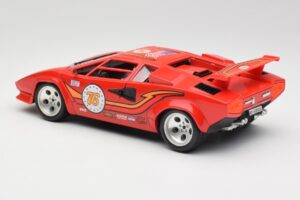 Lamborghini Countach Rot Bburago 1:18 3047 Metall — Bild 7 von 8