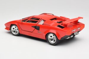 Lamborghini Countach Rot Bburago 1:18 3047-M1 Metall — Bild 7 von 8