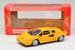 Lamborghini Countach TC Gelb Tonka 1:18 09035-R1 Metall — Bild 8 von 8