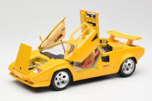 Lamborghini Countach Gelb Bburago 1:18 3037 Metall — Bild 2 von 8