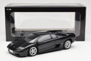 Lamborghini Diablo 6.0 Schwarz AUTOart 1:18 74528 Metall — Bild 8 von 8