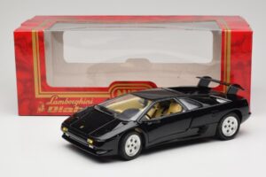 Lamborghini Diablo Schwarz Mira 1:18 6107 Metall — Bild 8 von 8