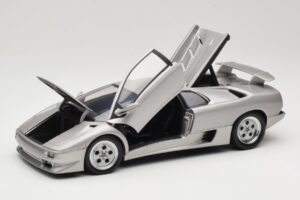 Lamborghini Diablo Silber AUTOart 1:18 70071 Metall — Bild 2 von 8