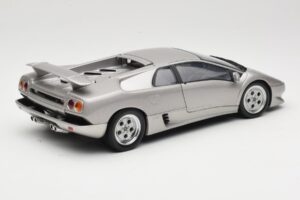 Lamborghini Diablo Silber AUTOart 1:18 70071 Metall — Bild 3 von 8