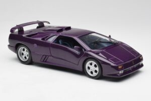 Lamborghini Diablo Jota Lila Maisto 1:18 50276 Metall — Bild 6 von 8