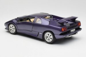 Lamborghini Diablo Lila Maisto 1:18 3028 Metall — Bild 7 von 8