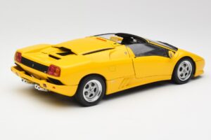 Lamborghini Diablo Roadster Gelb AUTOart 1:18 70092 Metall — Bild 3 von 8