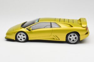 Lamborghini Diablo SE30 Anniversary Edition Gelb Spyder AUTOart 1:18 79157 Metall — Bild 4 von 8
