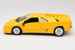 Lamborghini Diablo Gelb Tonka 1:18 09035 Metall — Bild 4 von 8