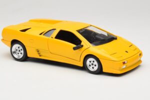 Lamborghini Diablo Gelb Tonka 1:18 09035 Metall — Bild 6 von 8