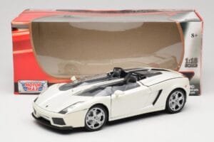 Lamborghini Gallardo Concept S Weiß Motormax 1:18 79156 Metall — Bild 8 von 8