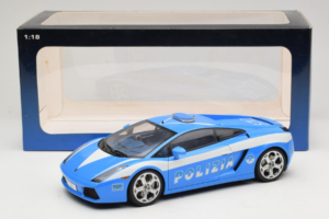 Lamborghini Gallardo Polizia AUTOart 1:18 74576 Metall — Bild 8 von 8