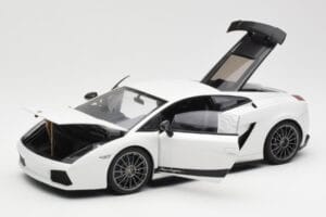 Lamborghini Gallardo Superleggera Monocerus Metallic Weiß AUTOart 1:18 74585 Metall — Bild 2 von 8