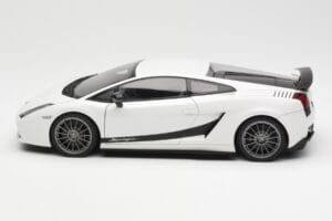 Lamborghini Gallardo Superleggera Monocerus Metallic Weiß AUTOart 1:18 74585 Metall — Bild 4 von 8