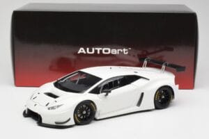 Lamborghini Huracan GT3 Weiß AUTOart 1:18 81527 Metall — Bild 8 von 8