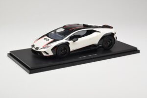 Lamborghini Huracan Sterrato No. 63 Weiß TopSpeed 1:18 TS0610 Resin