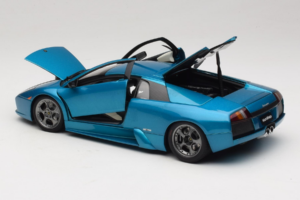 Lamborghini Murcielago 40th Anniversary Verde Artemis AUTOart 1:18 74515 Metall — Bild 5 von 9