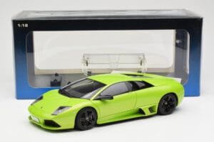 Lamborghini Murcielago LP640 Ithaca Grün Metallic AUTOart 1:18 74624 Metall — Bild 8 von 8
