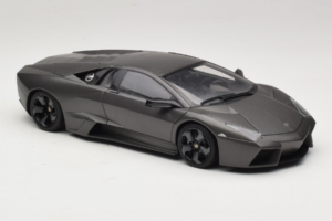 Lamborghini Reventon Matte Grey AUTOart 1:18 74591 Metall — Bild 6 von 8