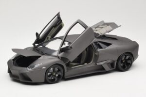 Lamborghini Reventon Matte Grey Bburago 1:18 18-11029 Metall — Bild 2 von 8