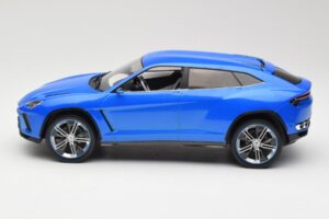 Lamborghini Urus Concept Blue Metallic MCG 1:18 MCG18020 Metall — Bild 3 von 6
