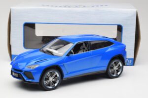 Lamborghini Urus Concept Blue Metallic MCG 1:18 MCG18020 Metall — Bild 6 von 6