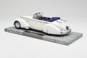 Lancia Astura Tipo 233 Corto Weiß Minichamps 1:18 107125330 Resin — Bild 5 von 6