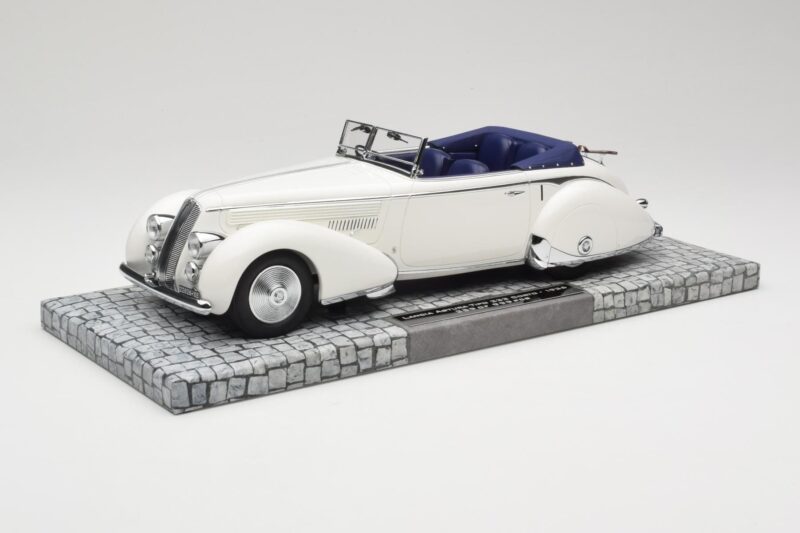 Lancia Astura Tipo 233 Corto Weiß Minichamps 1:18 107125330 Resin