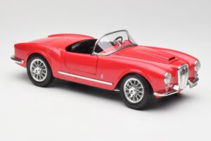 Lancia Aurelia B24 Spider Rot Bburago 1:18 3010 Metall — Bild 6 von 8